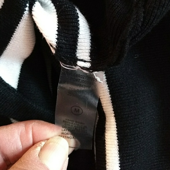 Sweater - Picture 5 of 5